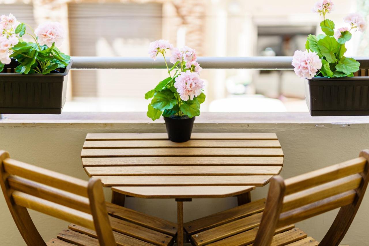 Atena Rooms Κάλιαρι Εξωτερικό φωτογραφία