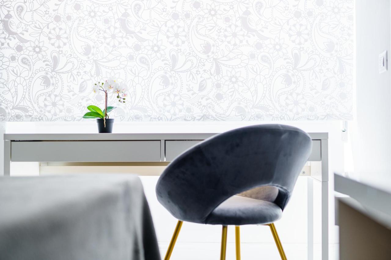 Atena Rooms Κάλιαρι Εξωτερικό φωτογραφία